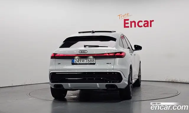 Audi Q5 2025 2.0 автомат (гидро), миниатюра 4