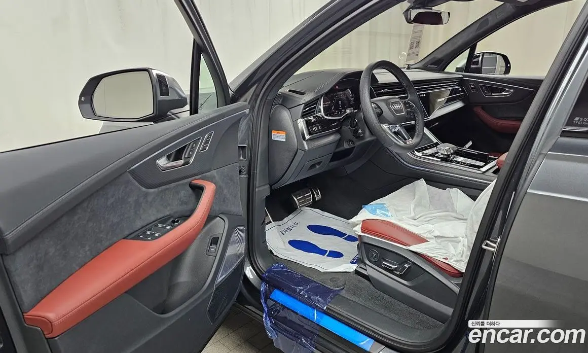 Audi SQ7 2026 4.0 автомат (гидро), фото 13 Audi SQ7 2026 4.0 автомат (гидро), фото 13