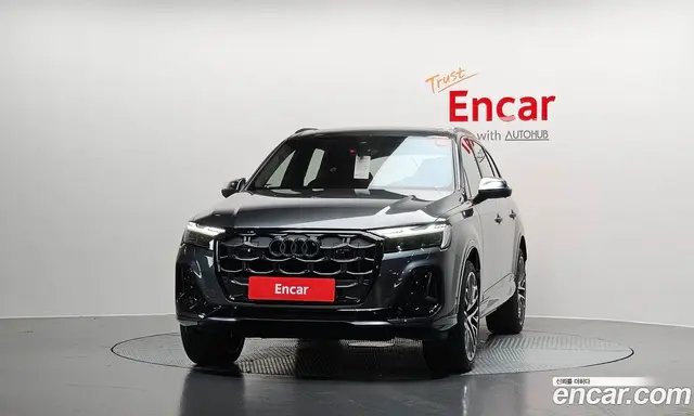 Audi SQ7 2026 4.0 автомат (гидро), миниатюра 3 Audi SQ7 2026 4.0 автомат (гидро), миниатюра 3