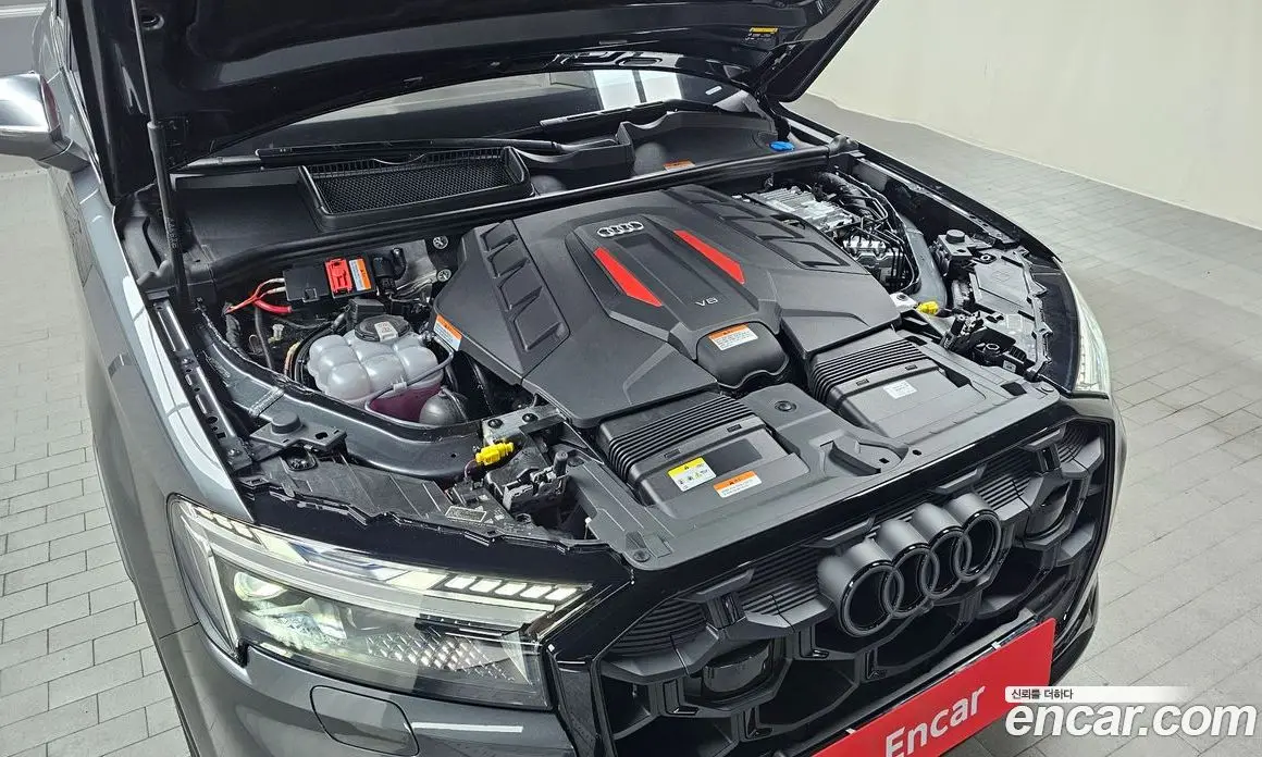 Audi SQ7 2026 4.0 автомат (гидро), фото 6 Audi SQ7 2026 4.0 автомат (гидро), фото 6