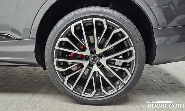 Audi SQ7 2026 4.0 автомат (гидро), миниатюра 7 Audi SQ7 2026 4.0 автомат (гидро), миниатюра 7