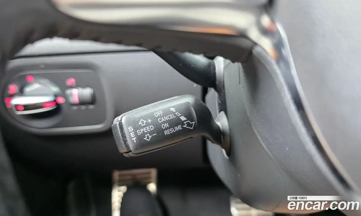 Audi TT 2012 2.0 автомат (гидро), фото 19
