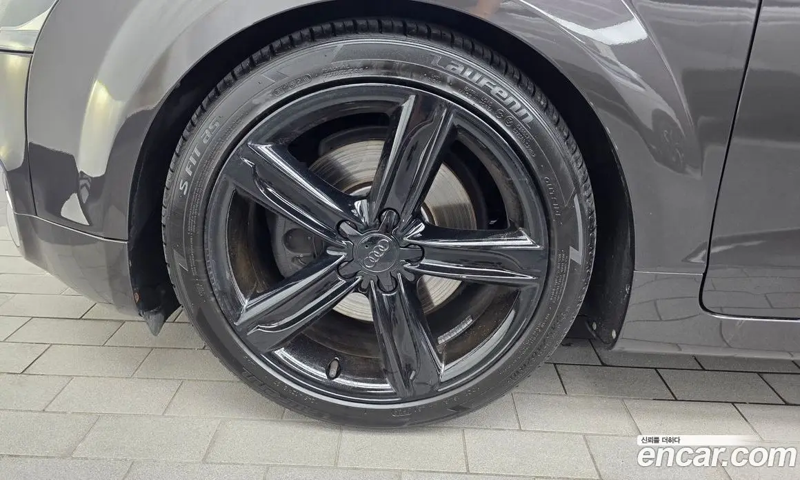 Audi TT 2012 2.0 автомат (гидро), фото 5