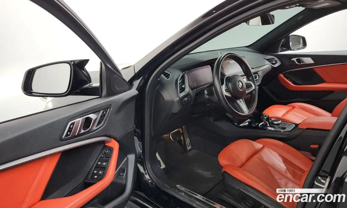 BMW 1 серия 2021 2.0 автомат (гидро), фото 13