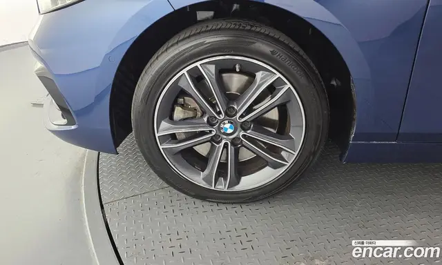 BMW 1 серия 2023 2.0 автомат (гидро), миниатюра 5