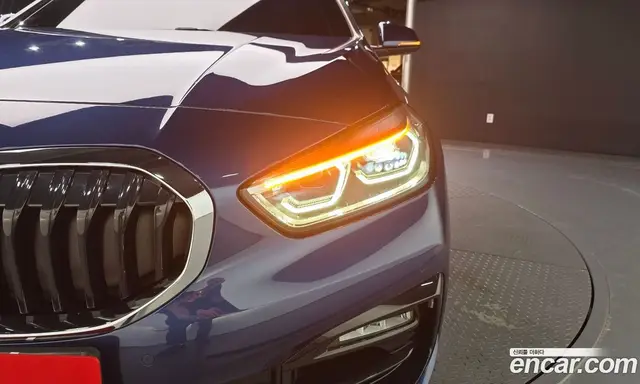 BMW 1 серия 2023 2.0 автомат (гидро), миниатюра 8