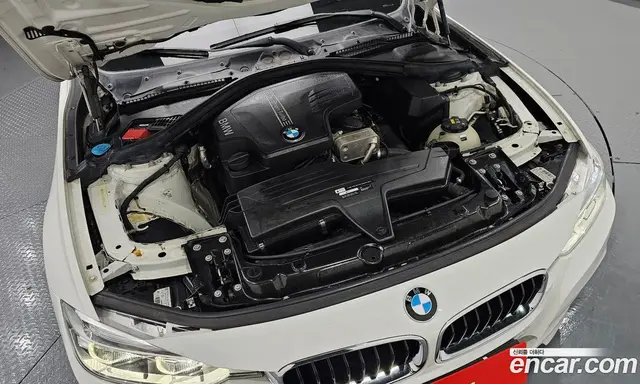 BMW 3 серия 2017 2.0 автомат (гидро), миниатюра 6