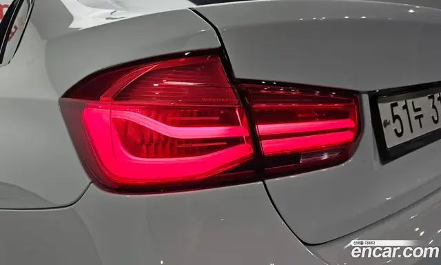 BMW 3 серия 2017 2.0 автомат (гидро), миниатюра 9
