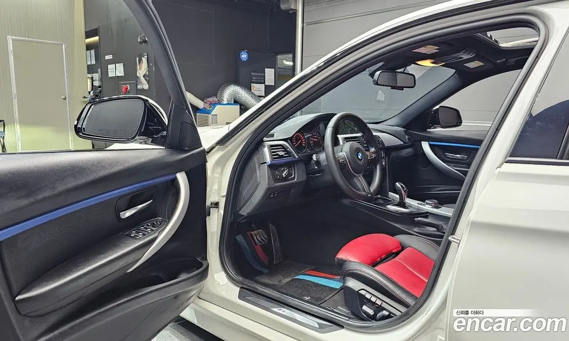 BMW 3 серия 2017 2.0 автомат (гидро), фото 13