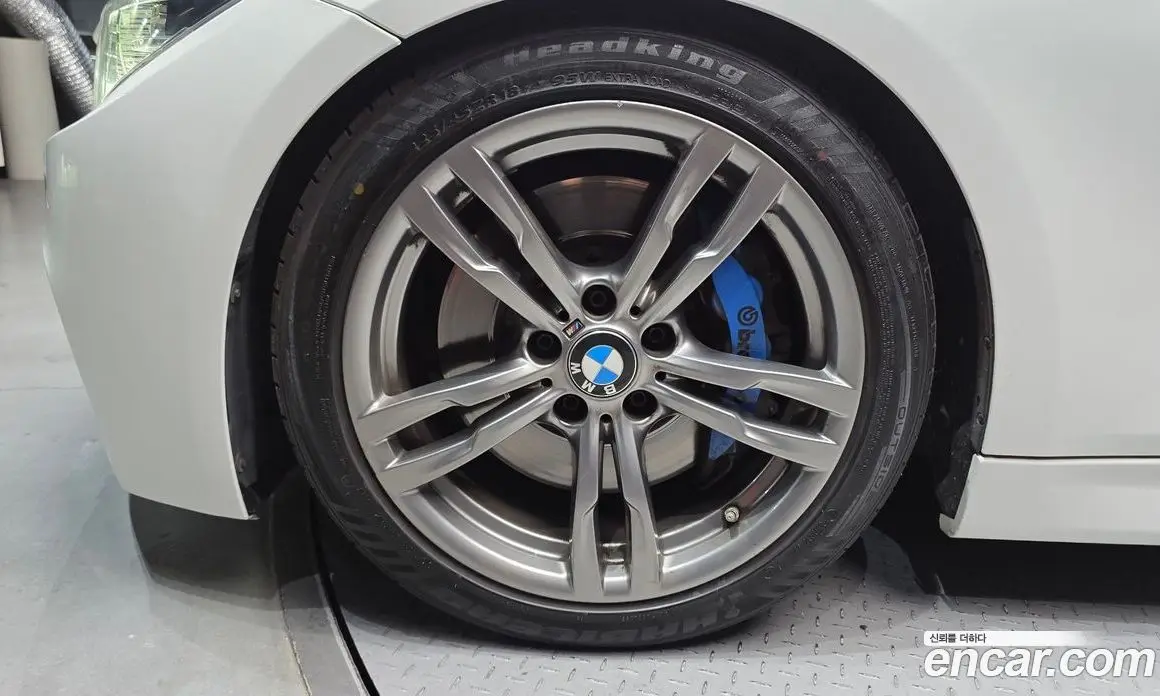 BMW 3 серия 2017 2.0 автомат (гидро), фото 5