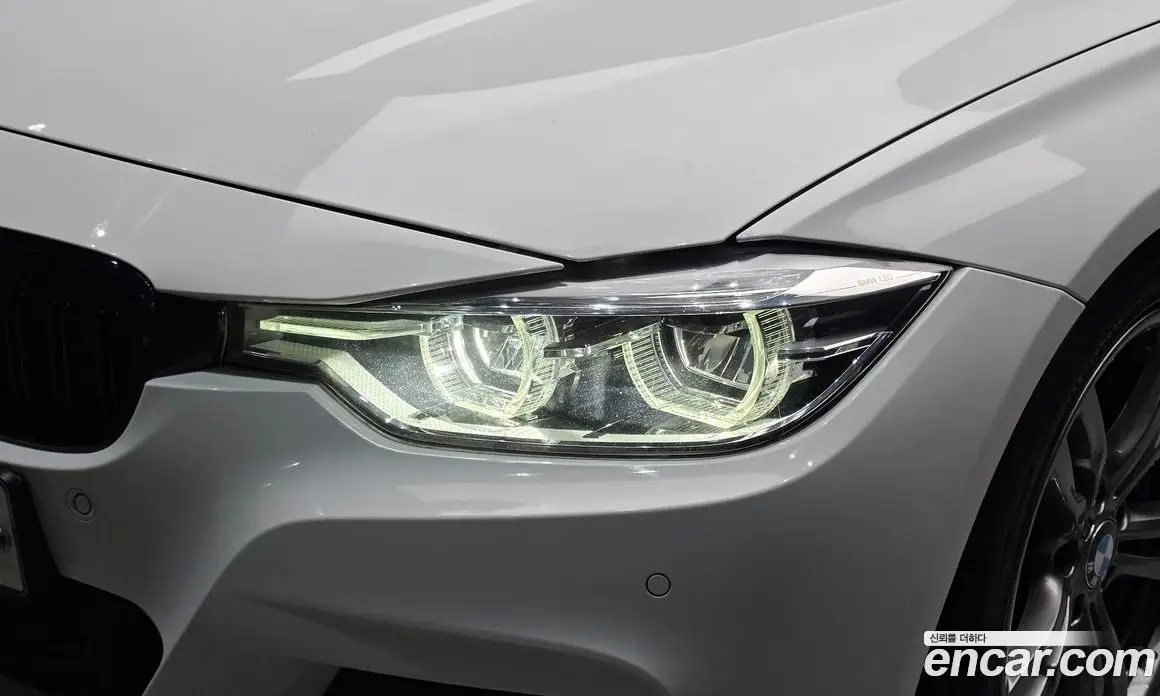BMW 3 серия 2017 2.0 автомат (гидро), фото 8