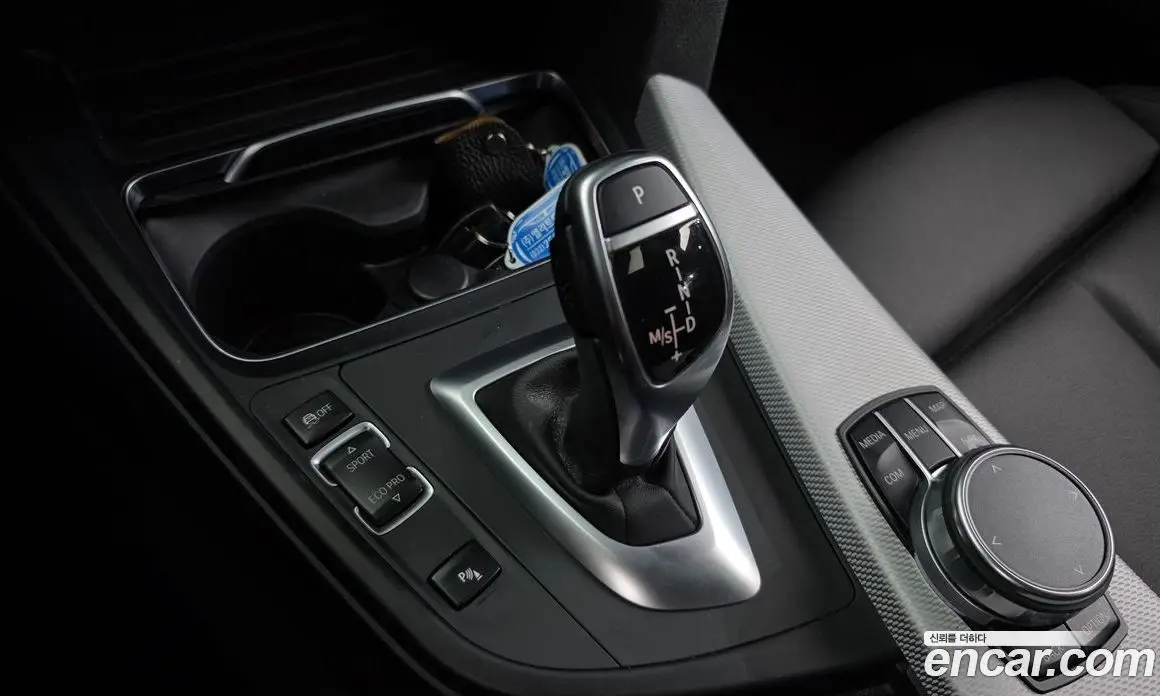 BMW 3 серия 2018 2.0 автомат (гидро), фото 12