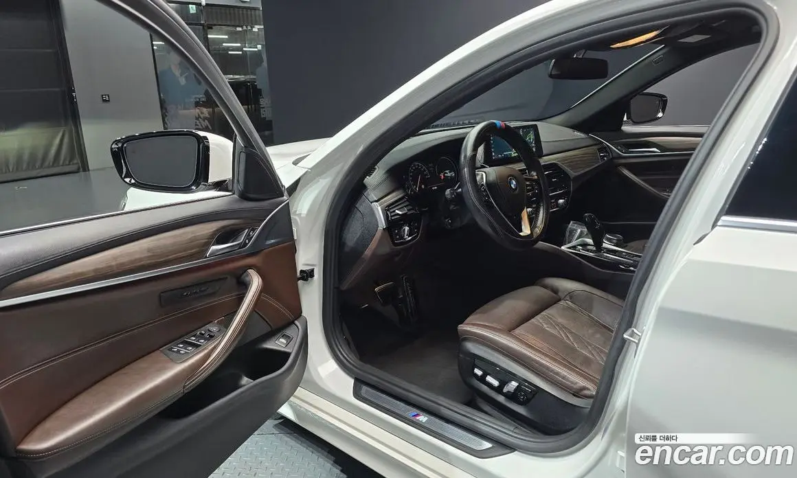 BMW 5 серия 2017 2.0 автомат (гидро), фото 13 BMW 5 серия 2017 2.0 автомат (гидро), фото 13