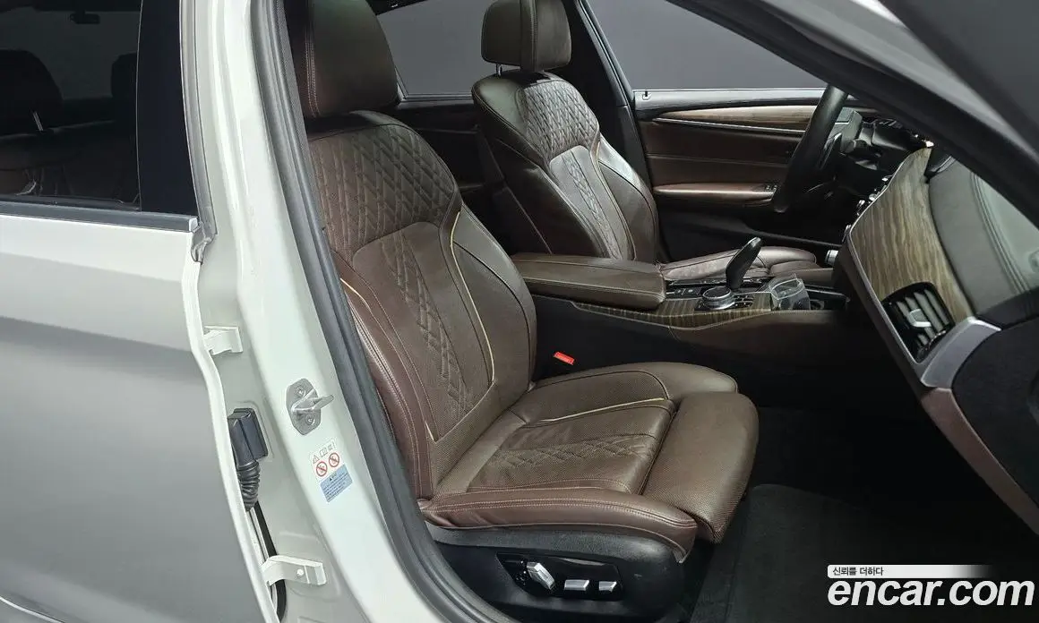 BMW 5 серия 2017 2.0 автомат (гидро), фото 18 BMW 5 серия 2017 2.0 автомат (гидро), фото 18