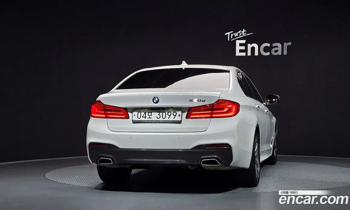 BMW 5 серия 2017 2.0 автомат (гидро), фото 4 BMW 5 серия 2017 2.0 автомат (гидро), фото 4
