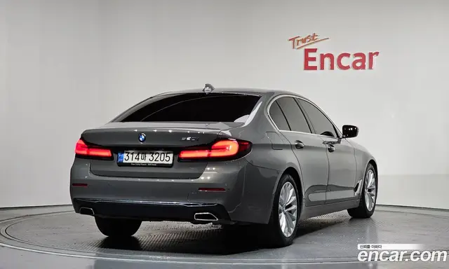 BMW 5 серия 2022 2.0 автомат (гидро), миниатюра 2