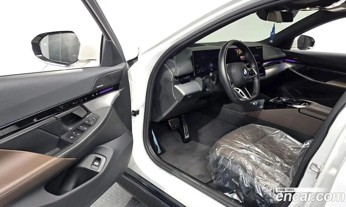 BMW 5 серия 2024 2.0 автомат (гидро), фото 13