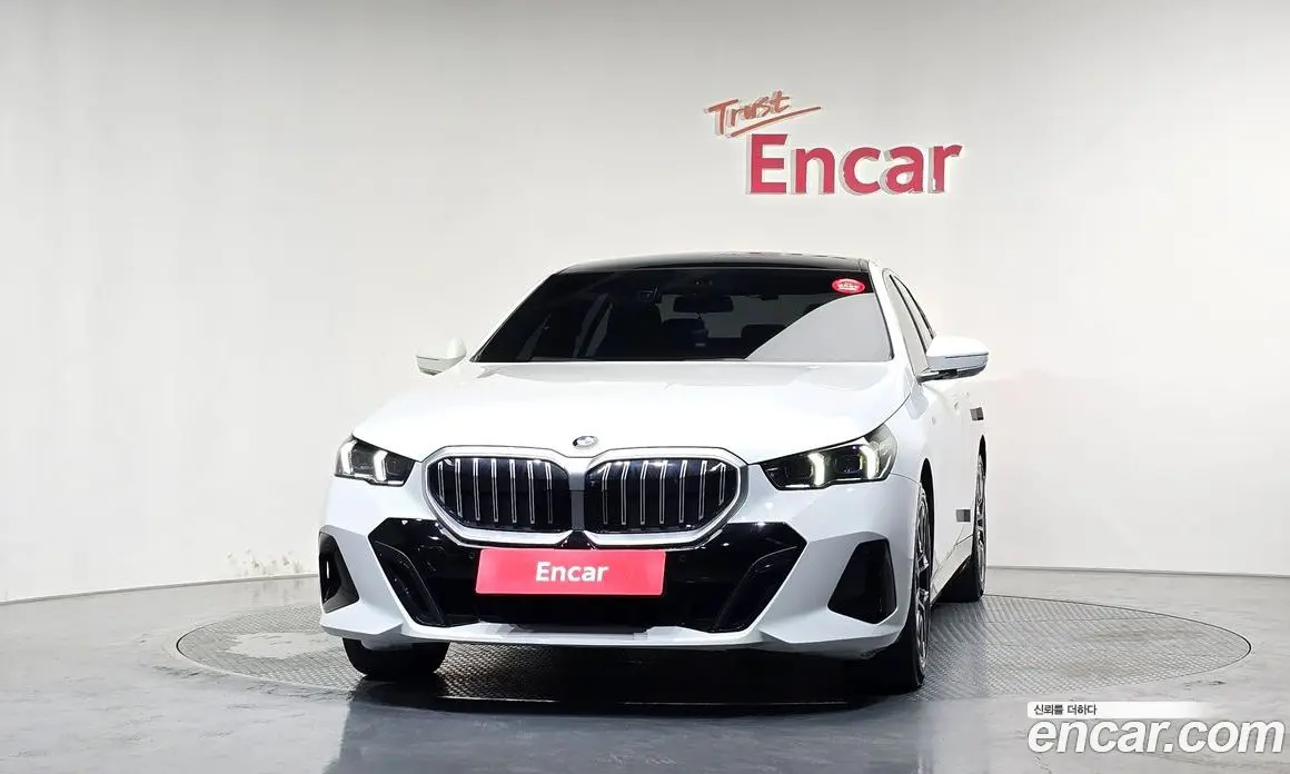BMW 5 серия 2024 2.0 автомат (гидро), фото 3