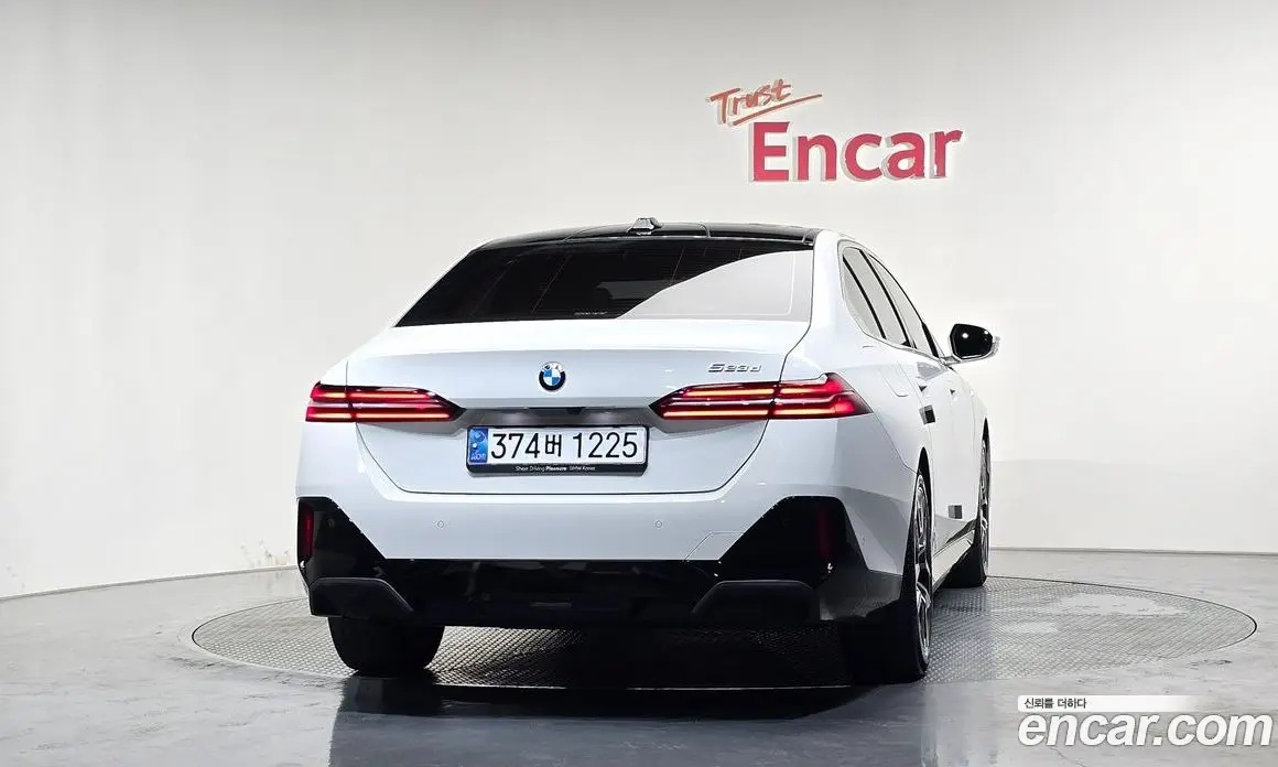 BMW 5 серия 2024 2.0 автомат (гидро), фото 4