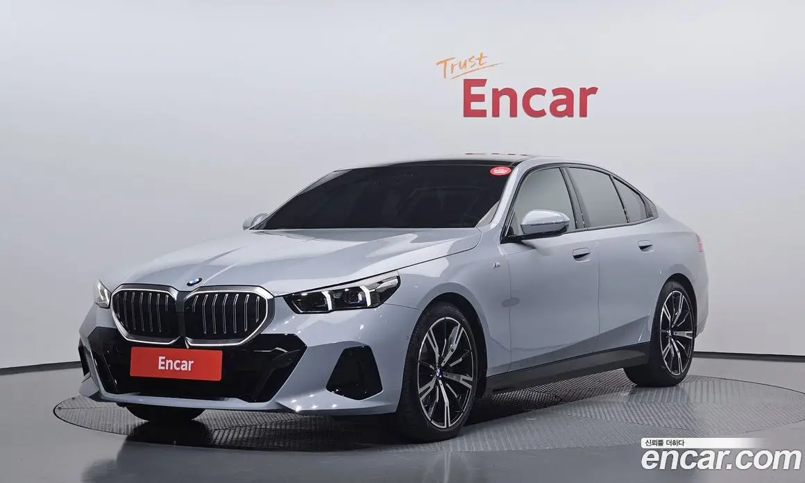 BMW 5 серия 2025 2.0 автомат (гидро), фото 1 BMW 5 серия 2025 2.0 автомат (гидро), фото 1