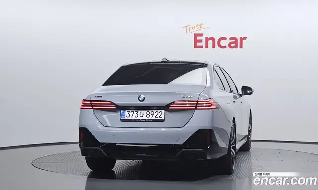 BMW 5 серия 2025 2.0 автомат (гидро), миниатюра 4 BMW 5 серия 2025 2.0 автомат (гидро), миниатюра 4