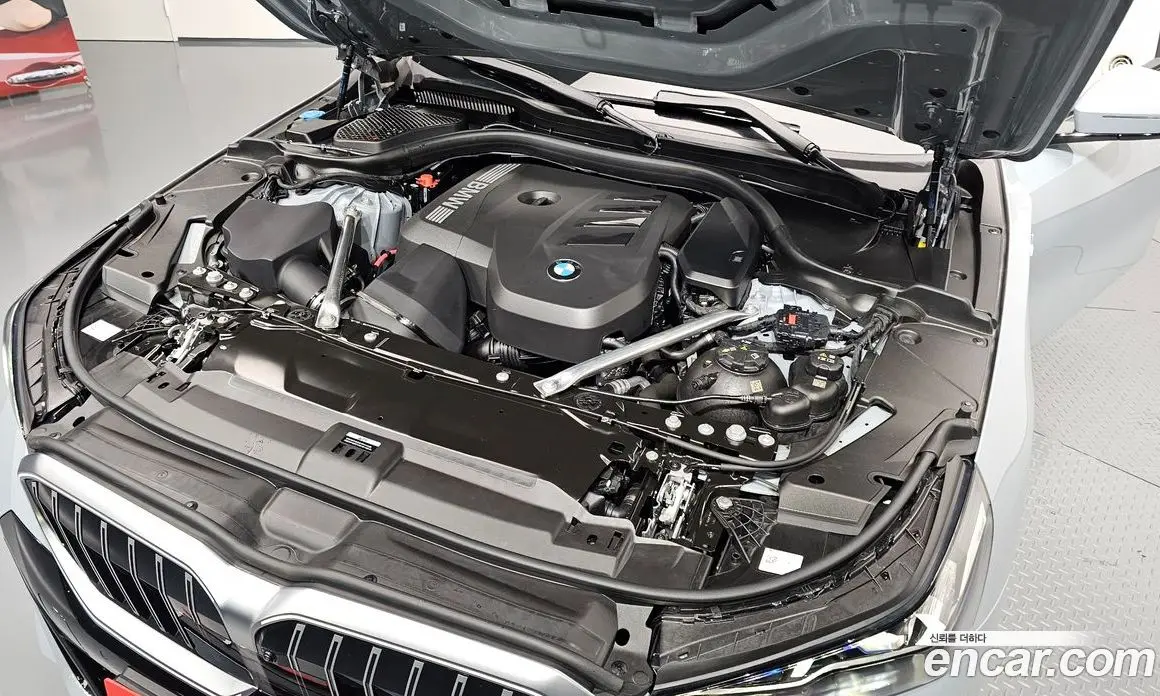 BMW 5 серия 2025 2.0 автомат (гидро), фото 6 BMW 5 серия 2025 2.0 автомат (гидро), фото 6