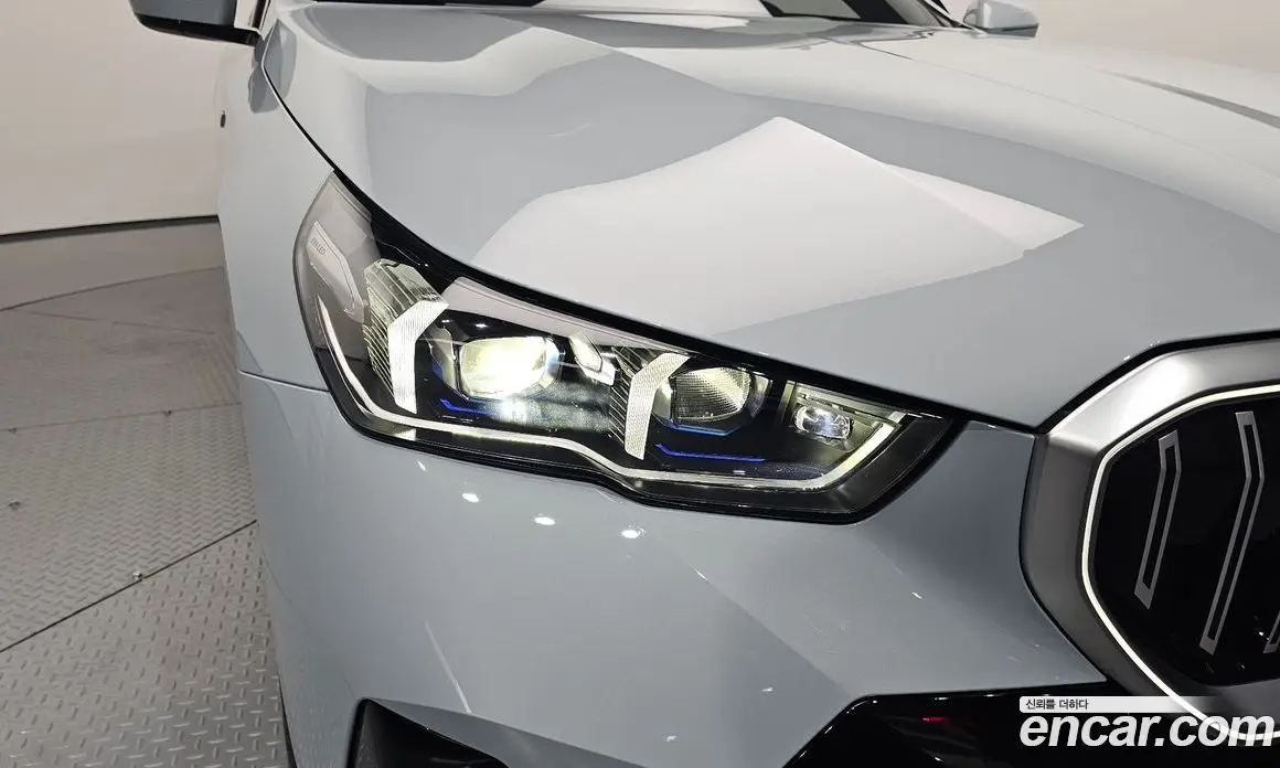 BMW 5 серия 2025 2.0 автомат (гидро), фото 8 BMW 5 серия 2025 2.0 автомат (гидро), фото 8
