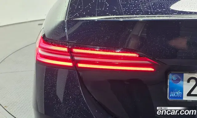 BMW 5 серия 2025 2.0 автомат (гидро), миниатюра 9
