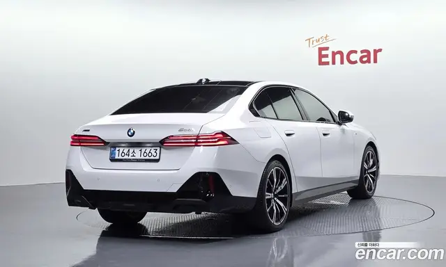 BMW 5 серия 2025 2.0 автомат (гидро), миниатюра 2 BMW 5 серия 2025 2.0 автомат (гидро), миниатюра 2