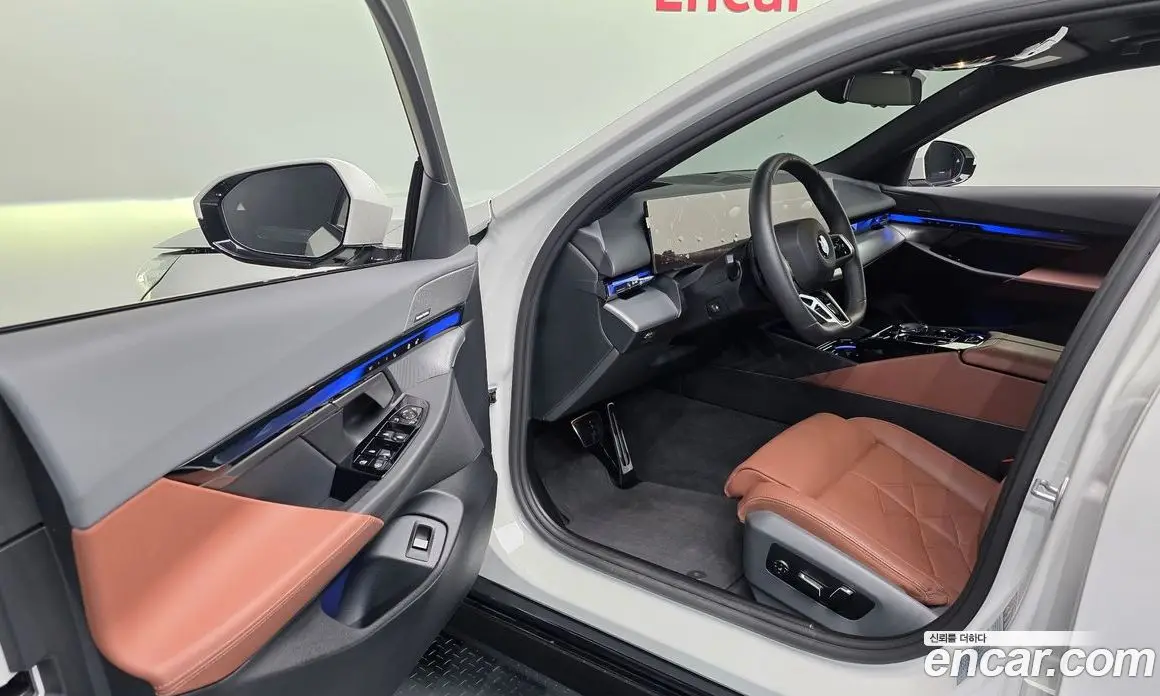 BMW 5 серия 2025 2.0 автомат (гидро), фото 13 BMW 5 серия 2025 2.0 автомат (гидро), фото 13