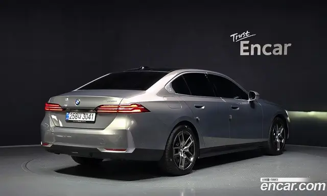 BMW 5 серия 2025 2.0 автомат (гидро), миниатюра 2 BMW 5 серия 2025 2.0 автомат (гидро), миниатюра 2