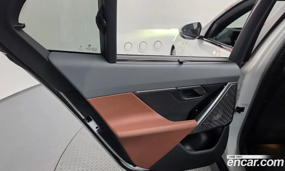 BMW 5 серия 2025 3.0 автомат (гидро), фото 15 BMW 5 серия 2025 3.0 автомат (гидро), фото 15