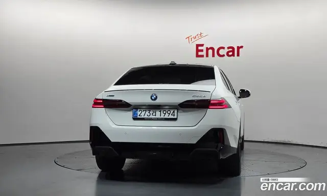 BMW 5 серия 2025 3.0 автомат (гидро), миниатюра 4 BMW 5 серия 2025 3.0 автомат (гидро), миниатюра 4