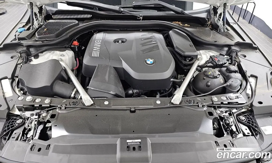 BMW 5 серия 2025 2.0 автомат (гидро), фото 6