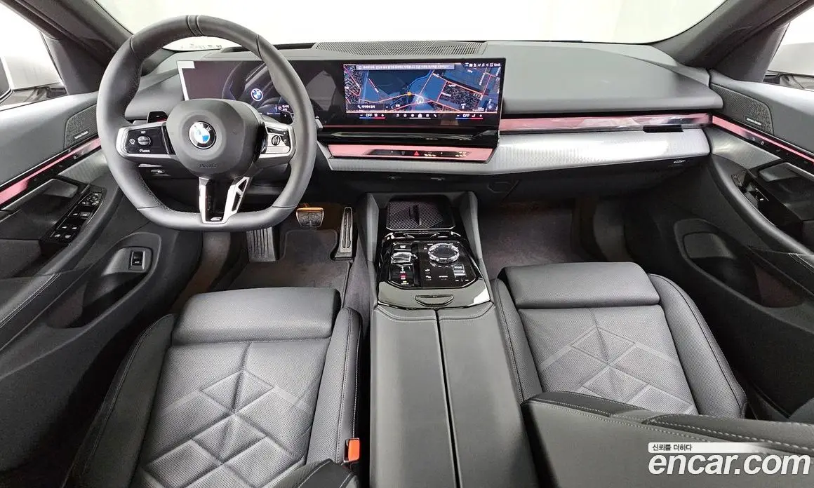 BMW 5 серия 2025 2.0 автомат (гидро), фото 10
