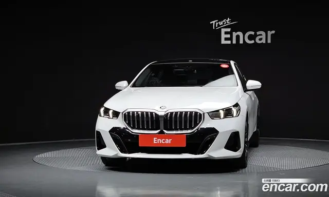 BMW 5 серия 2026 2.0 автомат (гидро), миниатюра 3 BMW 5 серия 2026 2.0 автомат (гидро), миниатюра 3