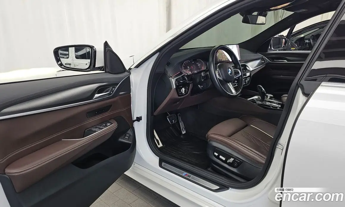 BMW 6 серия 2023 2.0 автомат (гидро), фото 13