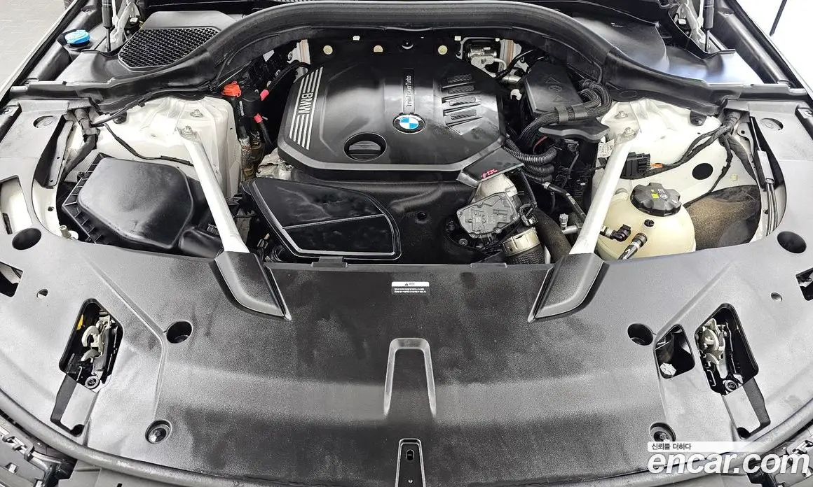 BMW 6 серия 2023 2.0 автомат (гидро), фото 6