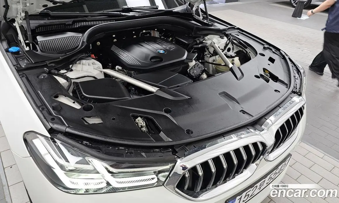 BMW 6 серия 2024 2.0 автомат (гидро), фото 6