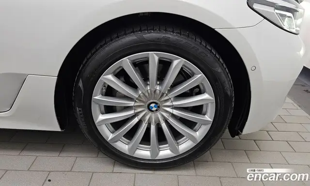 BMW 6 серия 2024 2.0 автомат (гидро), миниатюра 7