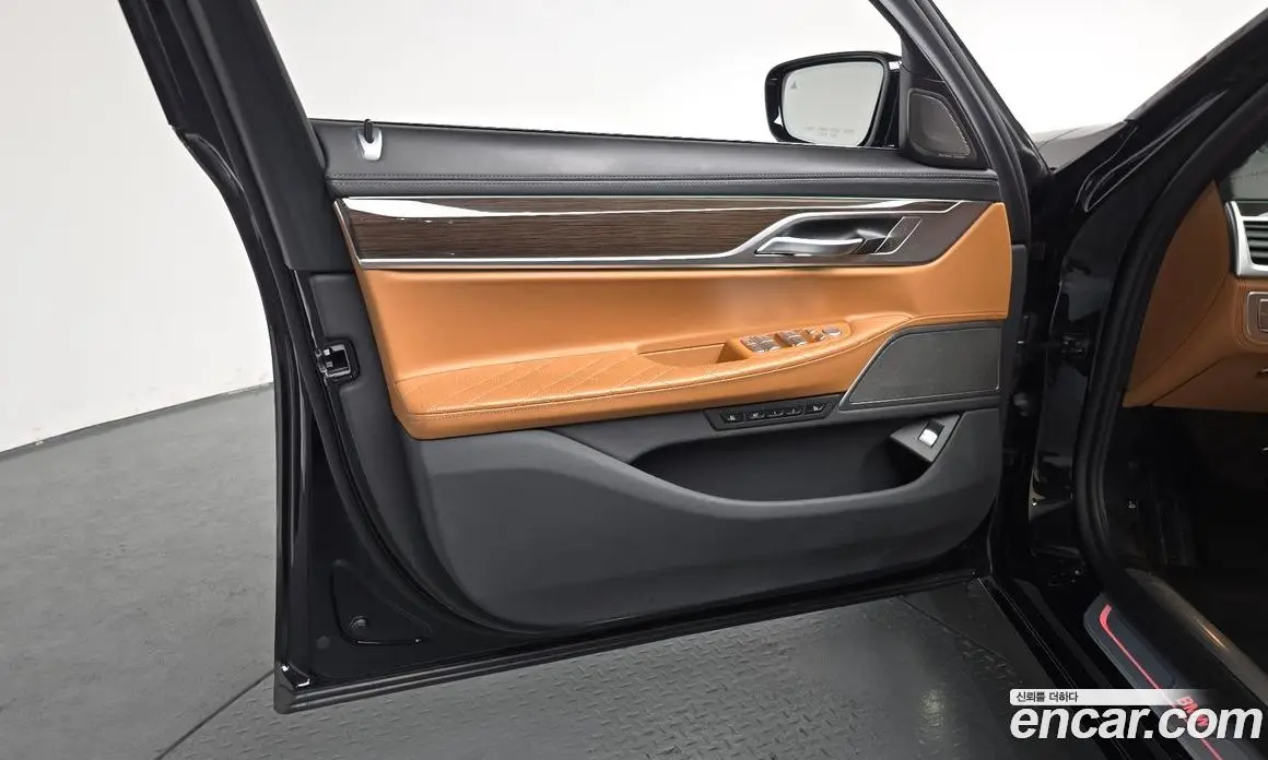 BMW 7 серия 2020 3.0 автомат (гидро), фото 13 BMW 7 серия 2020 3.0 автомат (гидро), фото 13