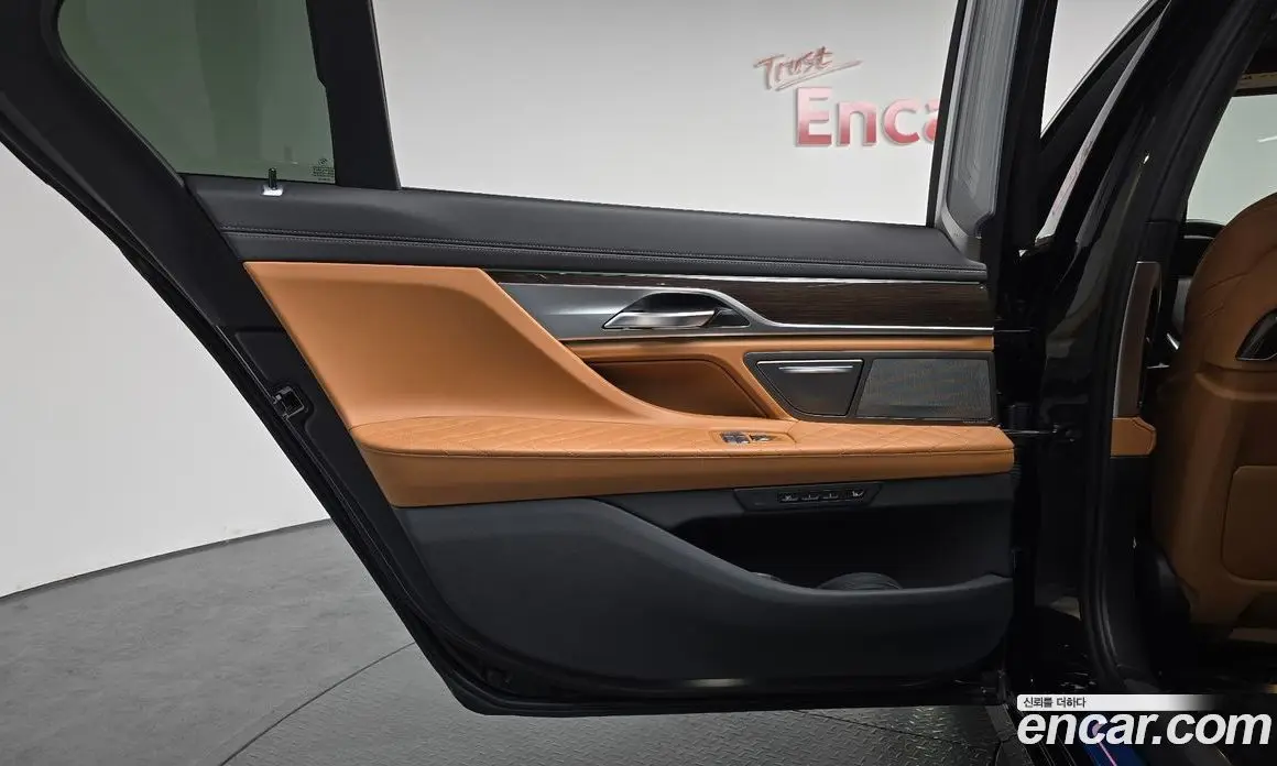BMW 7 серия 2020 3.0 автомат (гидро), фото 14 BMW 7 серия 2020 3.0 автомат (гидро), фото 14