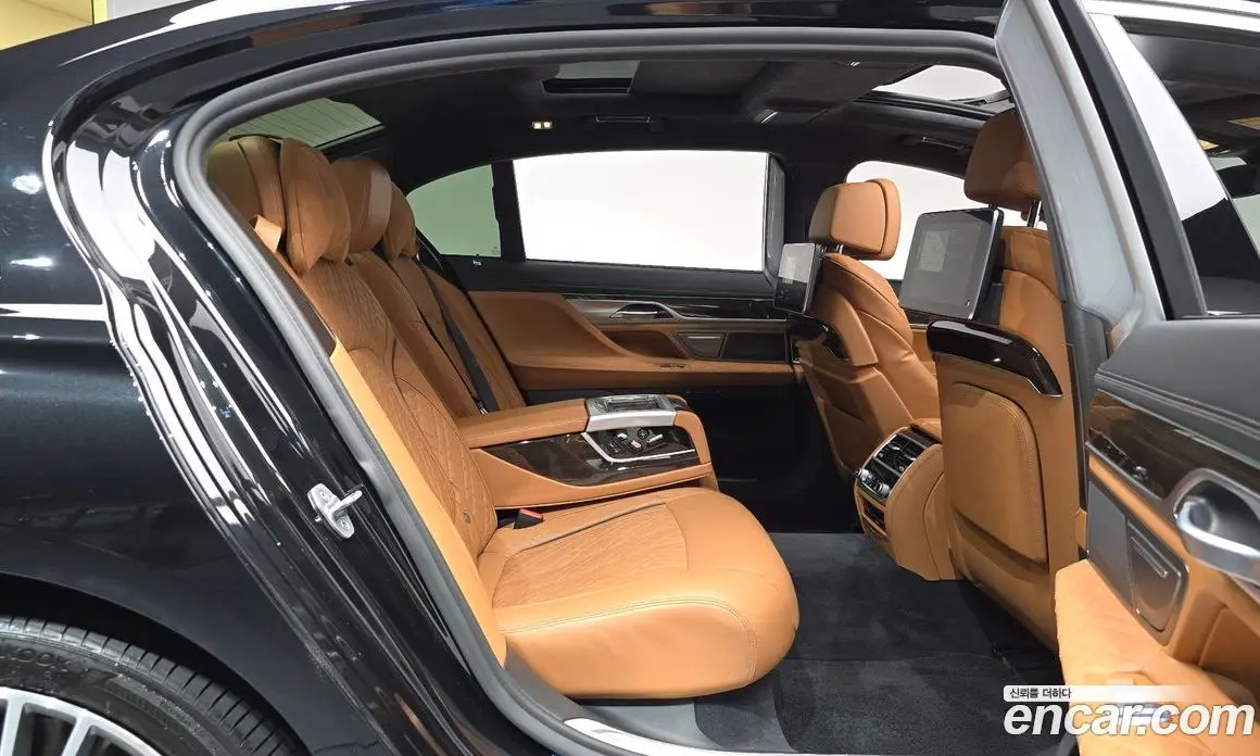 BMW 7 серия 2020 3.0 автомат (гидро), фото 17 BMW 7 серия 2020 3.0 автомат (гидро), фото 17
