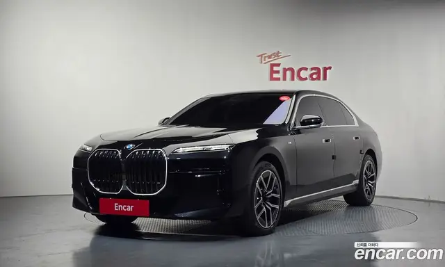 BMW 7 серия, 2024, 23 967 км
