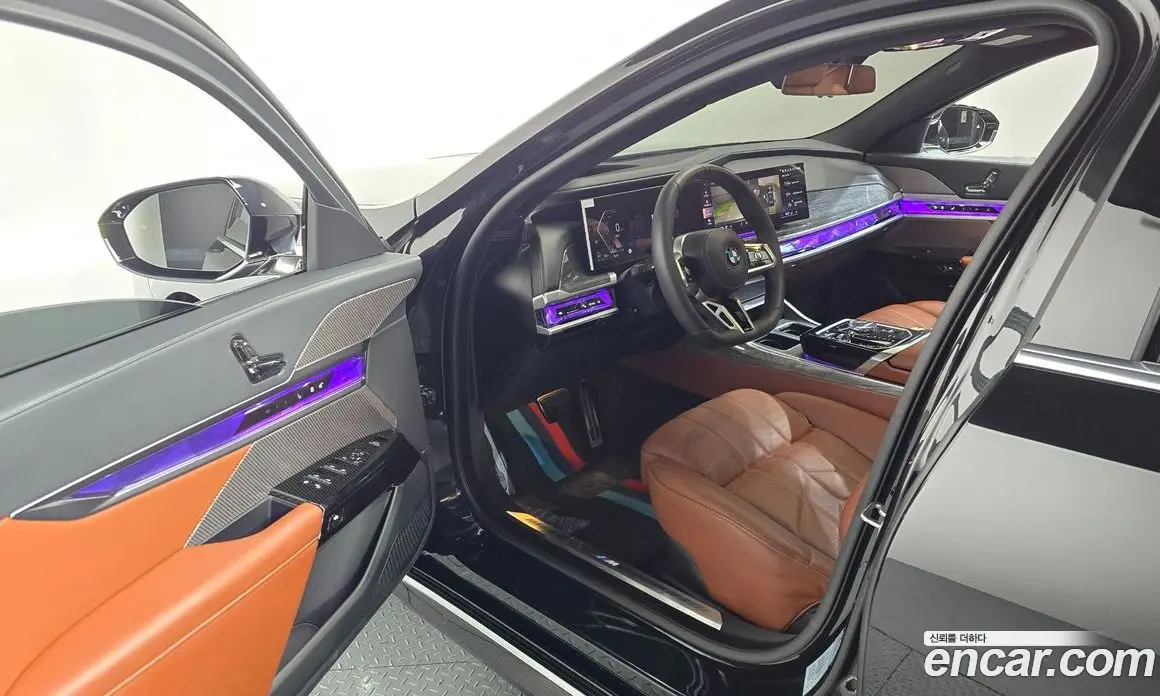 BMW 7 серия 2024 3.0 автомат (гидро), фото 13