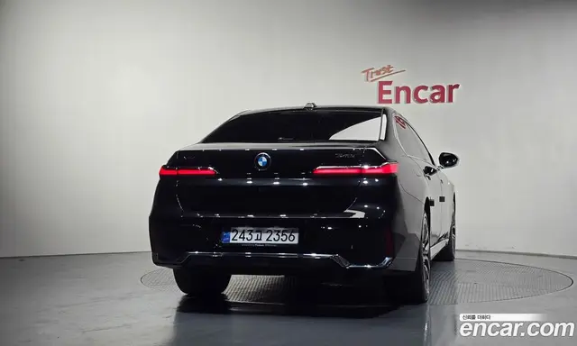 BMW 7 серия 2024 3.0 автомат (гидро), миниатюра 4