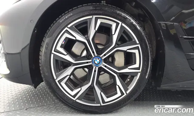 BMW i4 2022 0.2 автомат (гидро), миниатюра 7