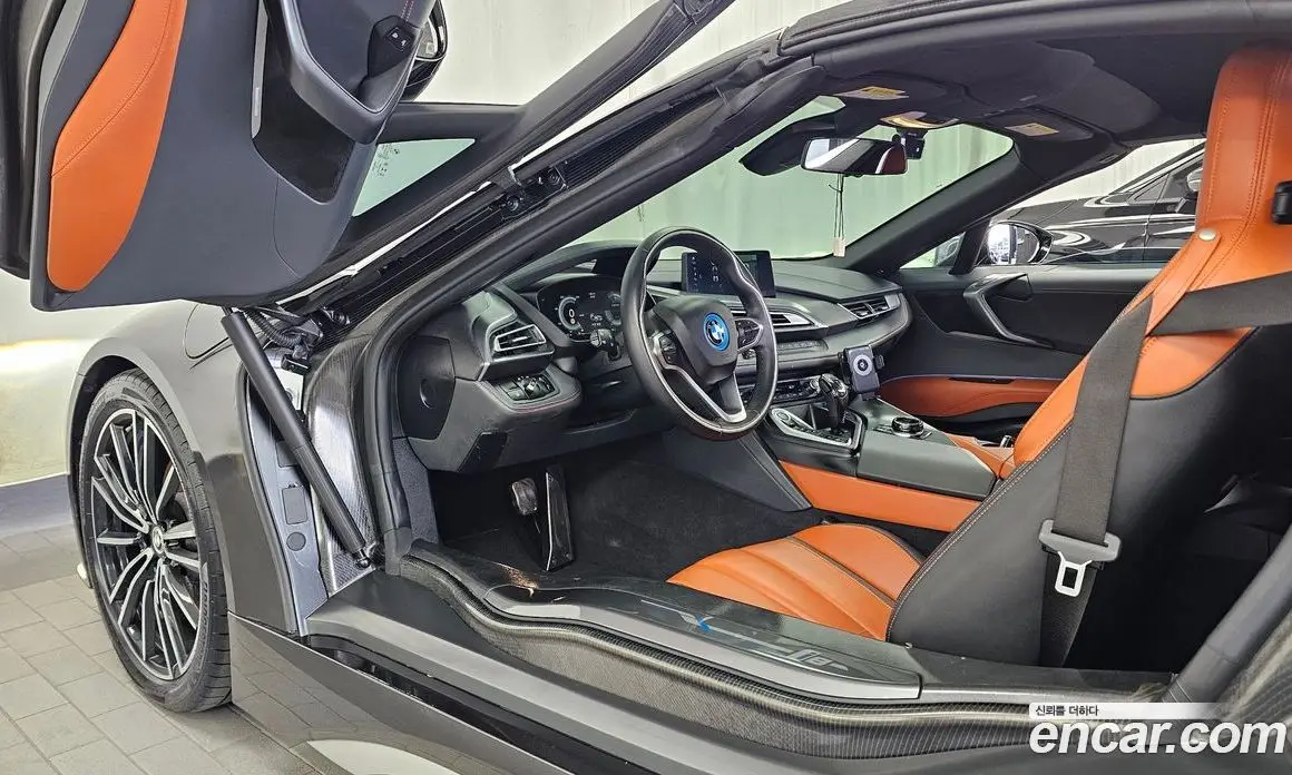 BMW i8 2019 1.5 автомат (гидро), фото 13