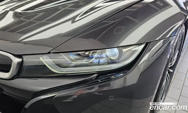 BMW i8 2019 1.5 автомат (гидро), миниатюра 8