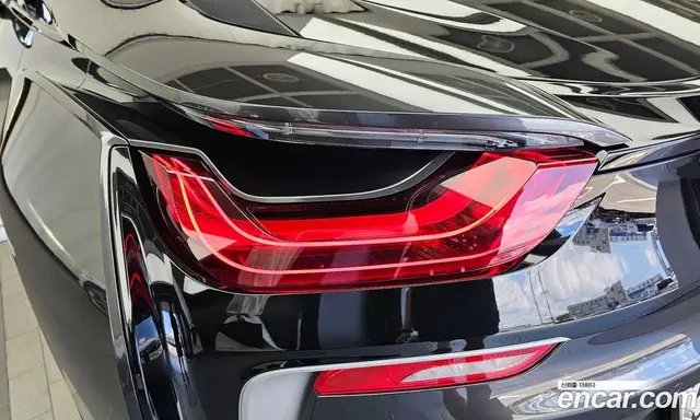 BMW i8 2019 1.5 автомат (гидро), миниатюра 9